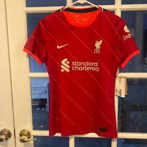 Liverpool Home Jersey Nike Women’s size Small